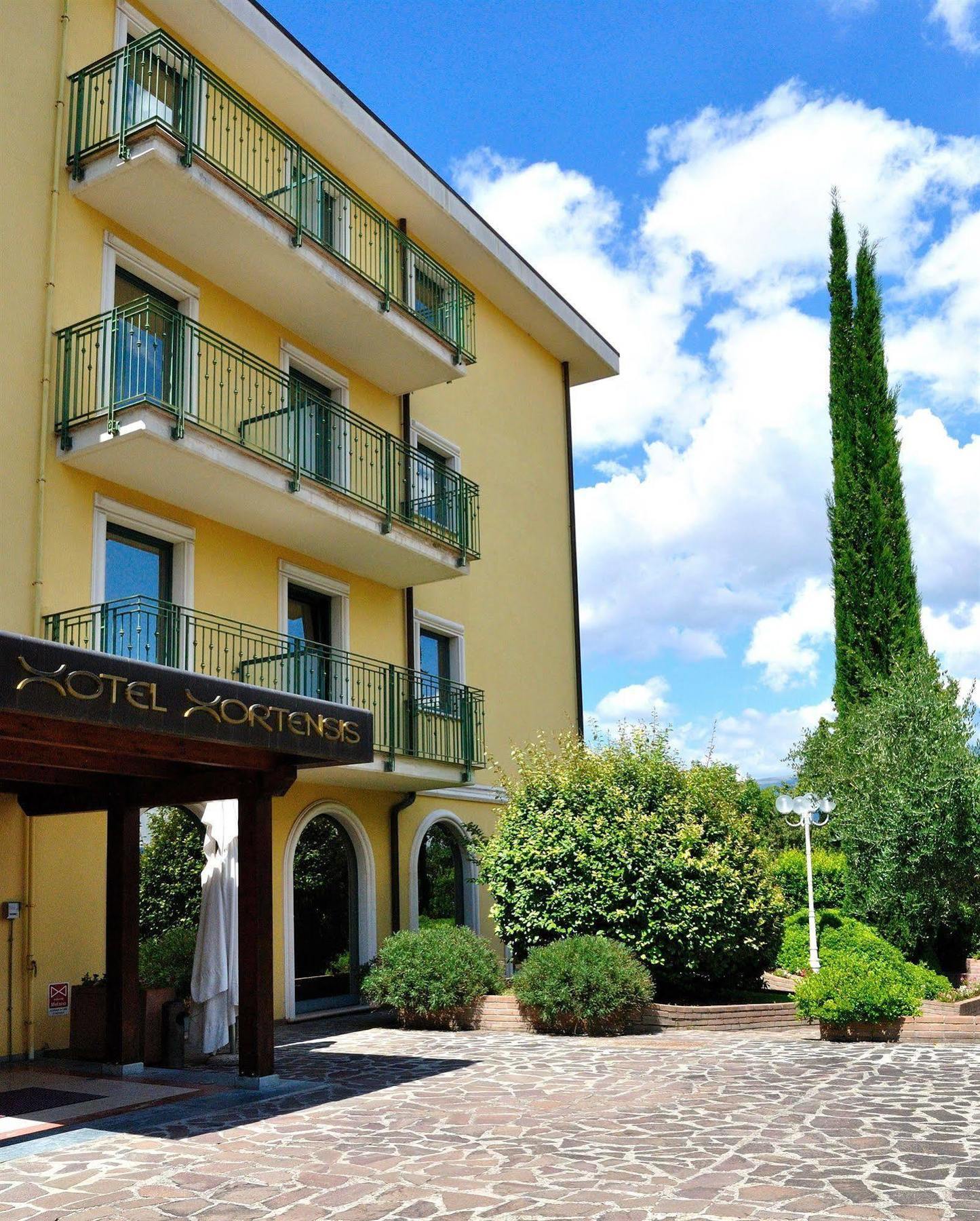 Phi Hotel Hortensis Cannara Luaran gambar